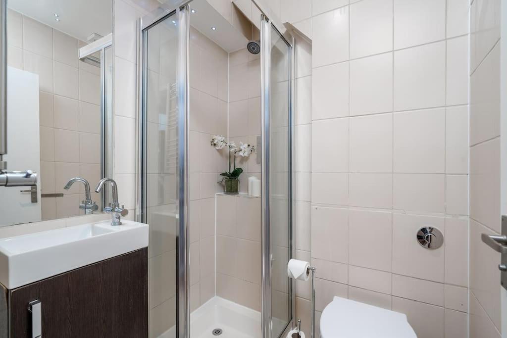 Paddington Prime Tourist Entire 1 Bed Flat For 4 Apartment Лондон Екстериор снимка